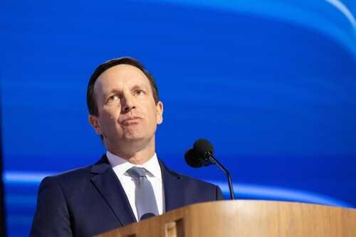 Democratic Senator Chris Murphy Has Romantic Relationship With Top ...