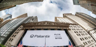 Palantir Technologies banner displayed on the New York Stock Exchange building