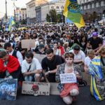 A Wartime Democracy Faces An Awkward Question LIVE: Kyiv Residents Protest Wartime Election Push by Ousted Defense Minister | DWS News | AC14
