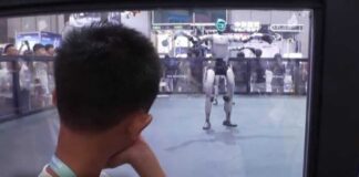 Robots in China gear up for 2nd annual World Humanoid Games