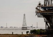 Venezuela Oil Deal Raises Questions Over US Role